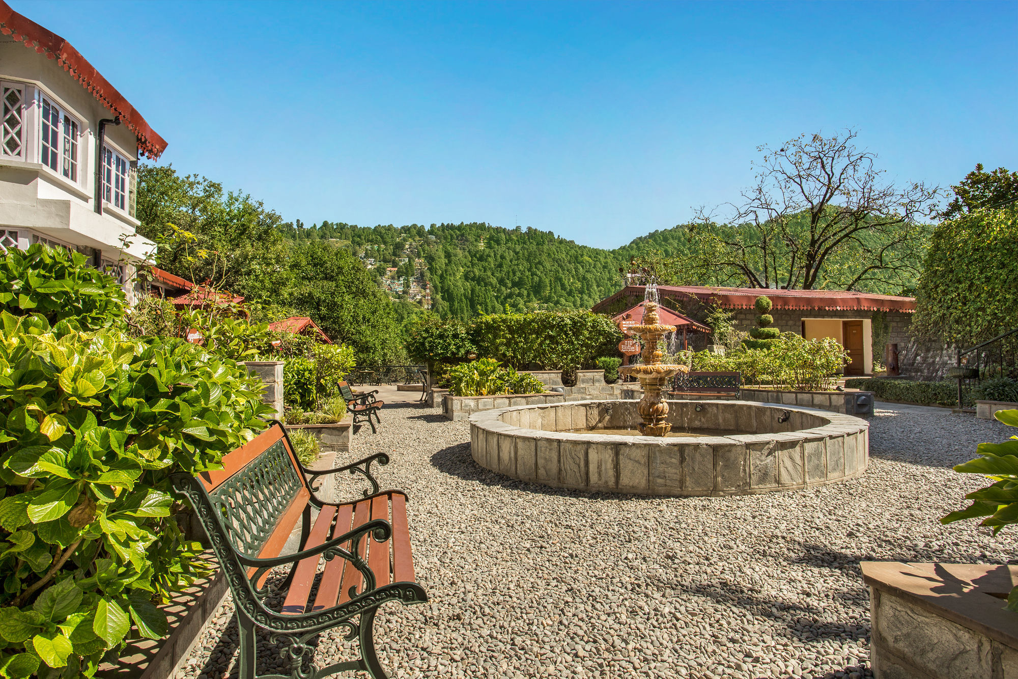 The Naini Retreat, Nainital By Leisure Hotels Экстерьер фото